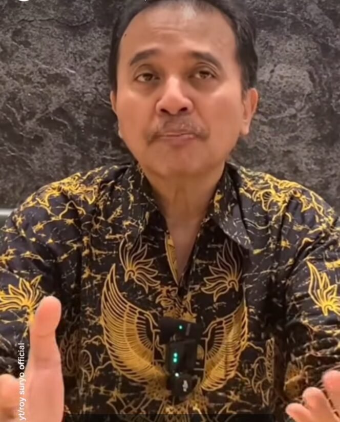 
					Roy Suryo mengucapkan terima kasih atas status tahanan luar dari Kejaksaan, dalam kasus tindak pencemaran nama baik mantan Presiden Joko Widodo, soal ijazah palsu. Foto: instagram@suaraakarrumput