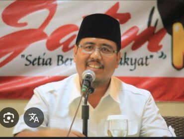 Mantan wakil ketua DPRD Jatim, Anwar Sadat dari Gerindra, masih duduk tenang di kursi DPR RI, meskipun KPK telah menetapkan sebagai tersangka dalam kasus dana hibah Rp2,1 triliun APBD Jatim 2020-2022. Foto: Gerindra