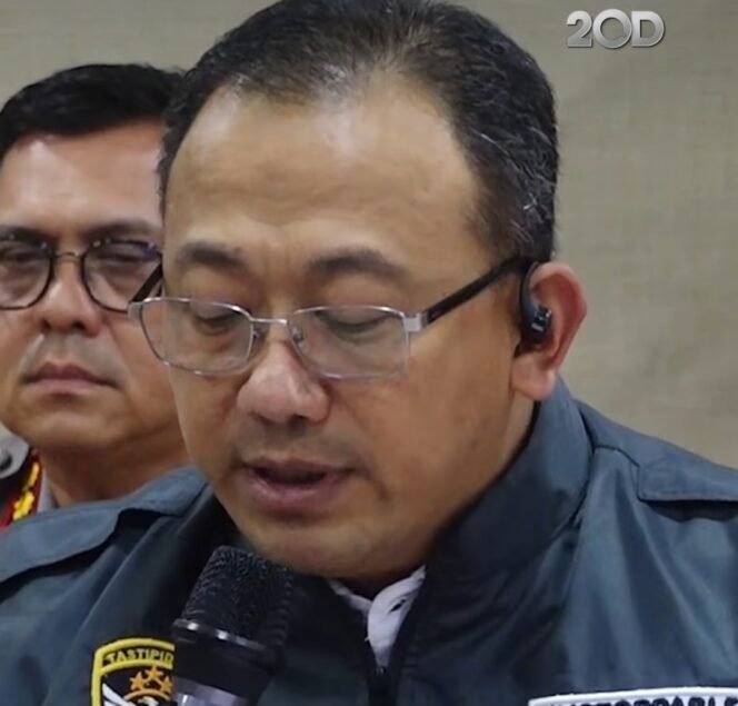 
					Brigjen Pol. Robertus Yohanes De Deo, Direktur Penindakan Kortas Tipikor Polri memberikan penjelasan kasus black out PLN di enam provinsi di Sumatera. Foto: 20detik
