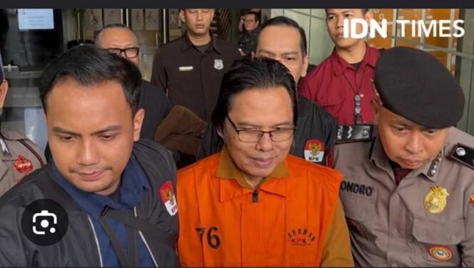 
					Komisi Pemberantasan Korupsi (KPK) secara resmi menahan Ma'ruf Cahyono, mantan Sekretaris Jenderal Majelis Permusyawaratan Rakyat (MPR) RI periode 2019–2024, atas tuduhan terima gratifikasi Rp37 miliar. Foto: ist