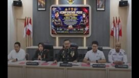 Aksi massal ASN dab guru di lingkungan Disdik Brebes terbongkar gunakan presensi daring ilegal. Seolah ada di tempat kerja tetapi sesungguhnya sedang keluyuran entah kemana. Kini polisi menahan sembilan guru dan oknum ASN Disdik ditahan. Foto: ist