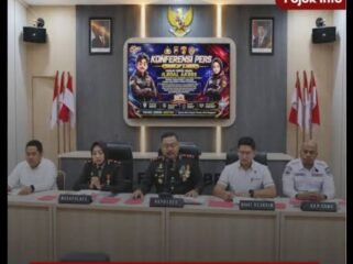 Aksi massal ASN dab guru di lingkungan Disdik Brebes terbongkar gunakan  presensi daring ilegal. Seolah ada di tempat kerja tetapi sesungguhnya sedang keluyuran entah kemana. Kini polisi menahan sembilan guru dan oknum ASN Disdik ditahan. Foto: ist