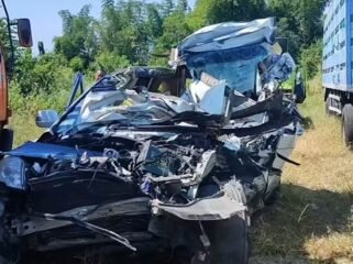 Kecelakaan maut terjadi di tol Pandaan KM 71, Rabu malam, 15 Juli 2026. Lima orang sekeluarga meninggal dunia. Foto: instagram@warta bromo
