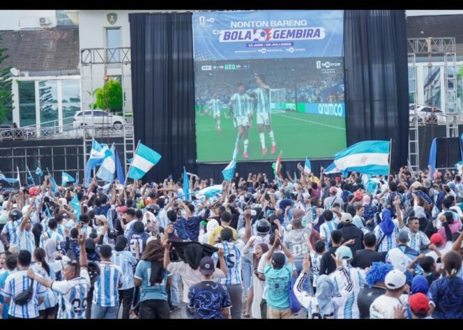 
					Piala Dunia FIFA bukan Sekadar Hiburan, Hasil Survei Kadin-TVRI: Punya Efek Ekonomi Langsung Rp5 Triliun