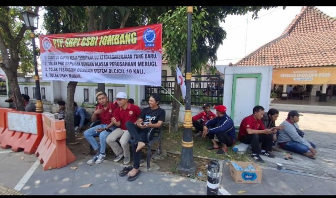 
					Kepala Dinas Tenaga Kerja (Disnaker) Jombang, Isawan Nanang Risdiyanto. Foto: ist