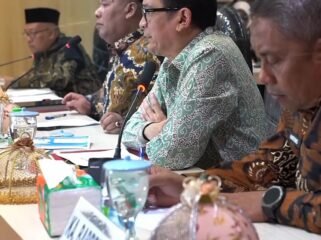 H Salmanudin Yazid, wakil bupati Jombang, lakukan zoom meeting dengan OJK, penilaian awal untuk award percepatan akses keuangan daerah, Rabu, 29 Juli 2026. Foto: jombangkab.go.id