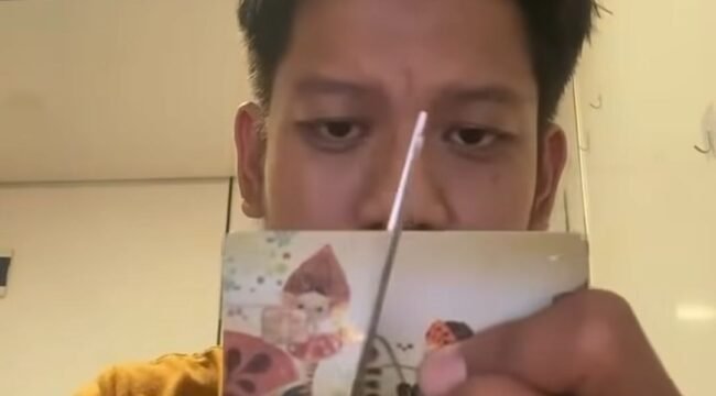 Sudah ramai pro kontra reaksi warganet dalam menyikapi sikap polisi dalam memberlakukan penundaan transaksi rekening Mandiri, milik Supriyono alias Botok koordinator AMPB dalam rencana aksi deno 27 Agustus 2026. Foto:  instagram@mahasiswa_melawan