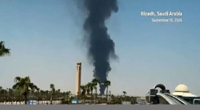 Kelompok pemberontak Houthi di Yaman selatan kembali menyerang ibu kota Arab Saudi, Riyadh hingga sasar ke bandara King Khaled dan fasilitas perminyakan besar Aramco, Sabtu dini hari, 19 September 2926. Foto: ist