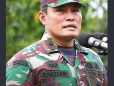 Letjen TNI Widi Prasetijono jalani persidangan di Mahmil Jkakarta, terkait kasus TPPU Rp237 miliar jual beli tanah fiktif seluas 716 ha di Cilacap. Foto: gresnews