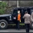 Dalam penyelidikan polisi, temuan jasad pria berada di dalam kursi setir jeep Bengkuki, berada di area parkir RS Muhammadiyah Malang. Foto: ist