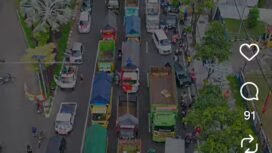 Ratusan sopir membawa truk lakukan aksi unjuk rasa di Surabaya, tuntut penghapusan antrean solar gunakan barcode, Rabu 30 September 2026. Fito: ist