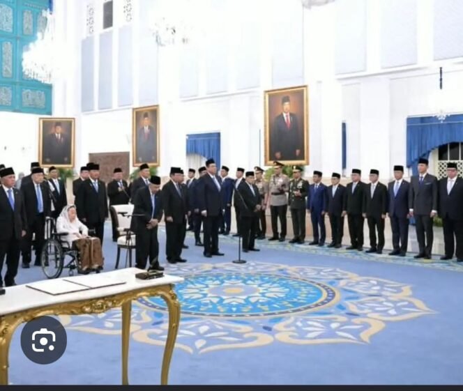 
					Masa Presiden SBY dan Jokowi, jumlah watimpres hanya 9 orang, kini Prabowo melantik 26 watimpres dengan anggaran Rp2 miliar/ bulan. Foto: ist