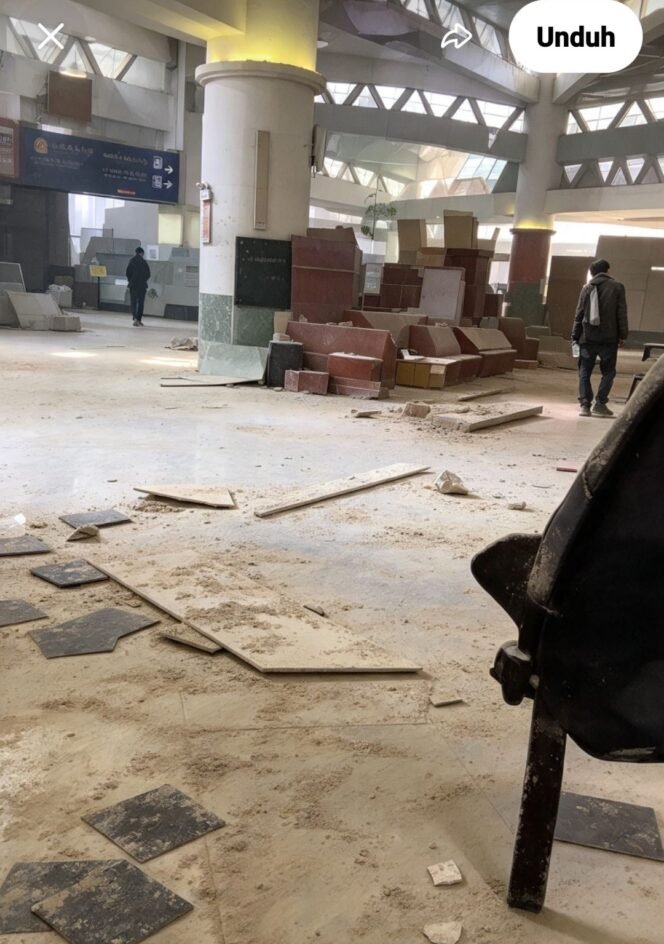 
					Serangan rudal Houthi secara terus menerus sepanjang pekan ini, Sabtu 10 Oktober 2026, meledak kembali telan 12 korbsn jiea, 309 lukaluka. Foto: ist
