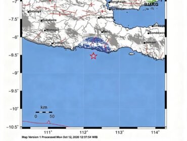 Dua kali gempa di lepas pantai Blitar Selatan, yerjadi Senin siang dan sore, 12 Oktober 2026. Foto: BMKG