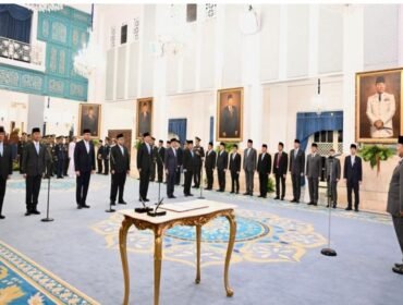 Presiden Prabowo melantik empat wakil menteri baru, Kamis 15 Oktober 2026, di istana negara. Foto: ist