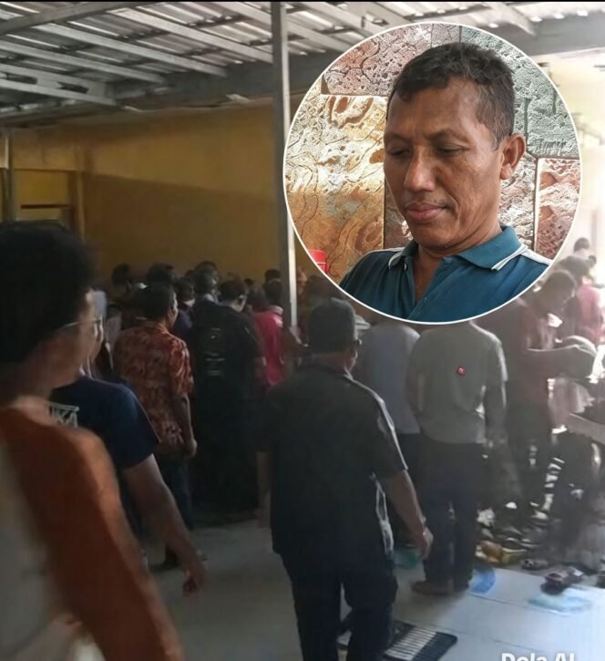 
					Setiap bulan sekali jatuh pada hari Jumat Legi, Agus Karim (insert) dan keluarga menggelar aktivitas makam soto gratis di halaman masjid di sekretariat Golkar Jombang. Foto: swarajombang.com/ priyo suwarno