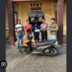Petugas Polsek Perak, Jombang, berbekal CCTV dari Musala berhasil ringkus tersangka, Selasa, 20 Oktober 2026. Foto: ist